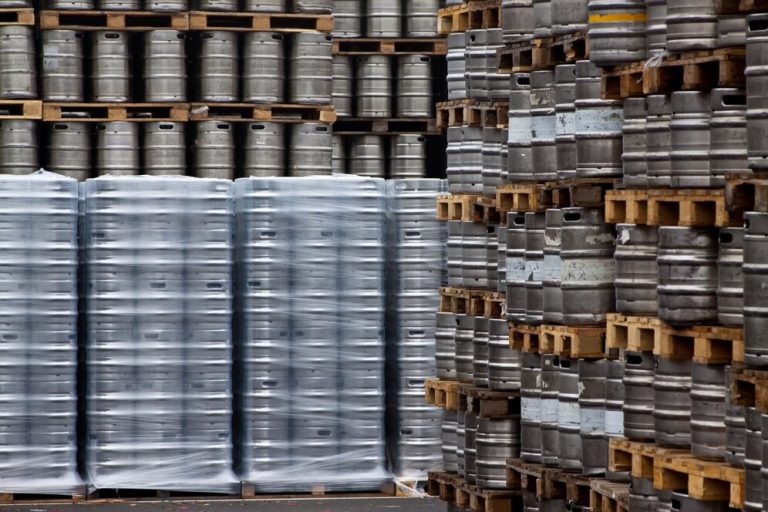 STEEL PALLET MANUFACTURER