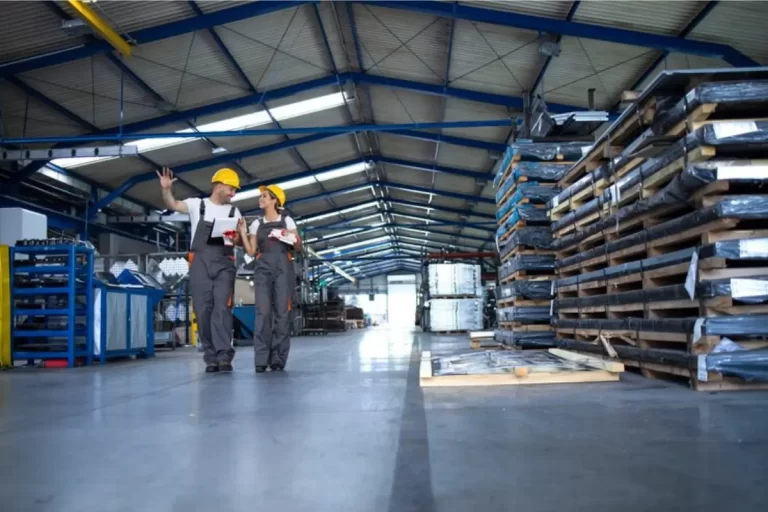 METAL PALLET MANUFACTURER